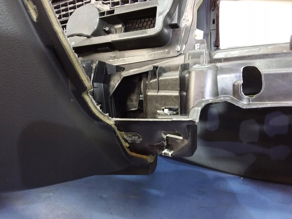 фото №8, Audi a7 4g приборная панель приборная консоль подушки безопасности ремни