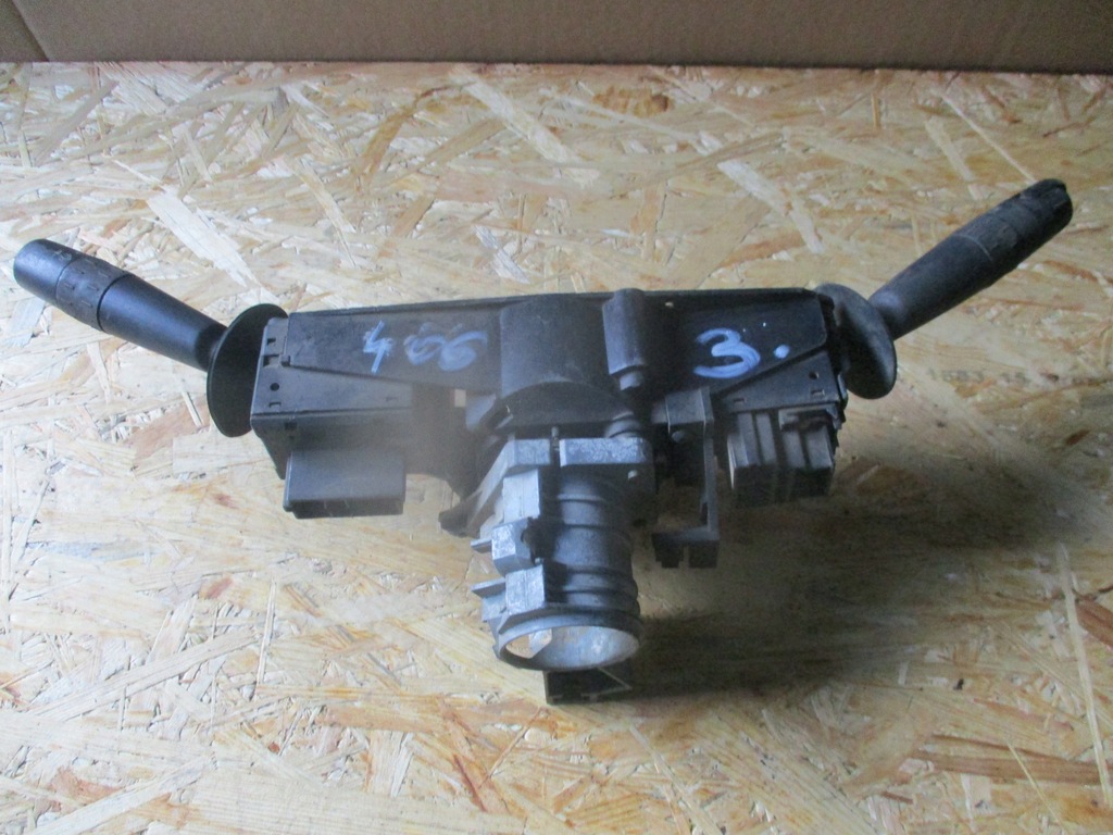 фото №1, Переключатель комбинированный peugeot 406 61557024