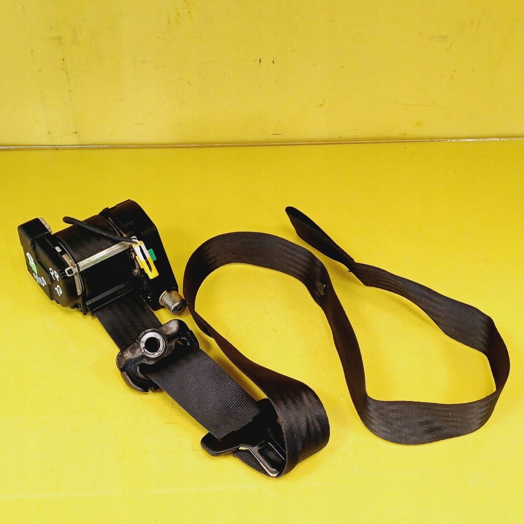 фото №1, Pas безпеки правий перед fiat stilo 33019360a nr285
