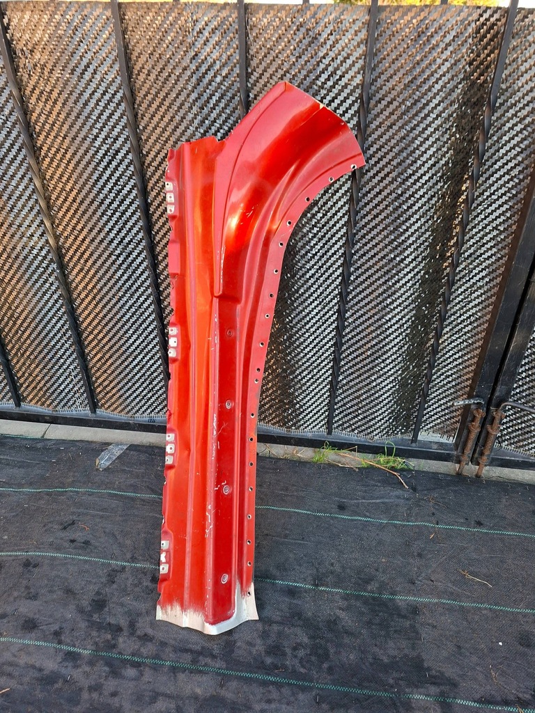 фото №1, Молдинг стойка b ferrari 458