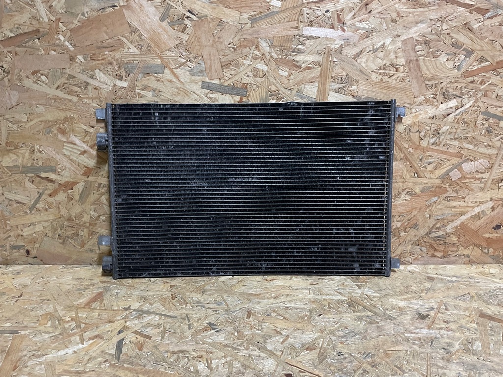 фото №1, Радіатор кондиціонера renault scenic ii 2 1.6 16v 8200115543