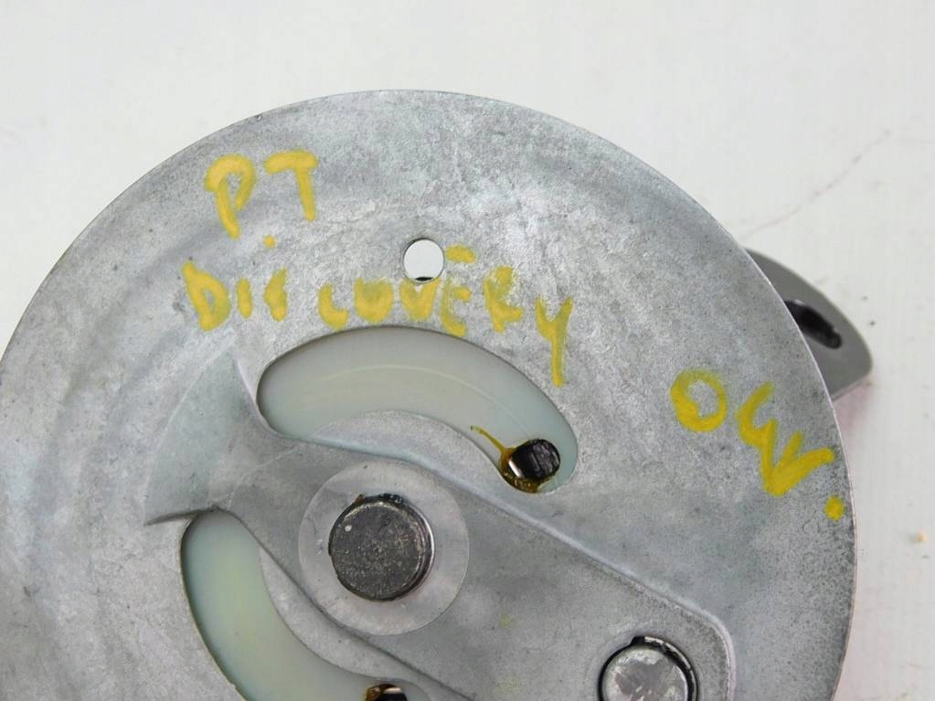 фото №3, Discovery iii l319 04r натягувач кришки задня правий