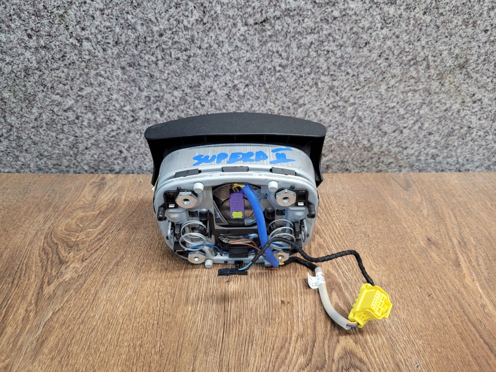 фото №7, Skoda superb ii подушка повітряна водія 1z0880201ar