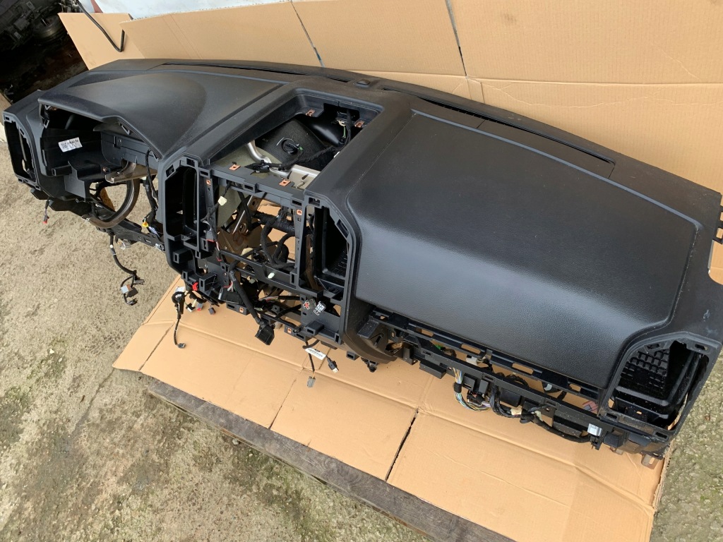 фото №1, Приборная панель приборная с подушка ford f150 2015-2017