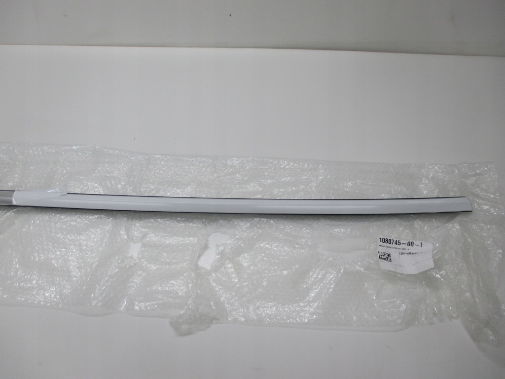 Купити Tesla model 3 молдинг хром двері лівий задній 1080745-00-i