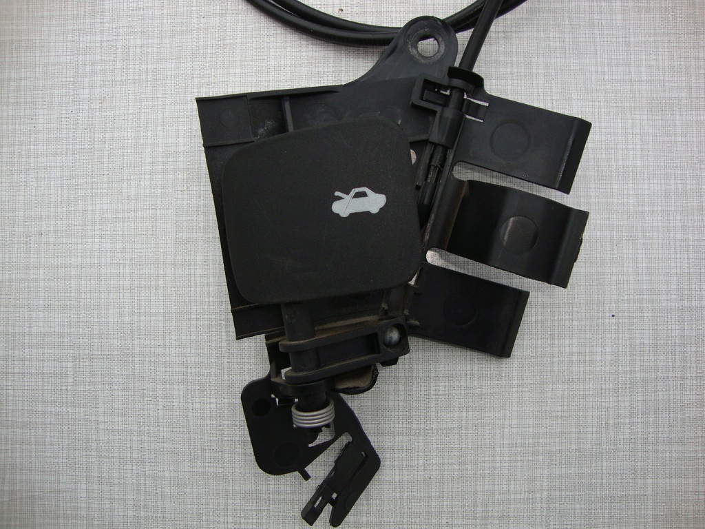 фото №3, Fiesta mk6 fusion трос ручка капот