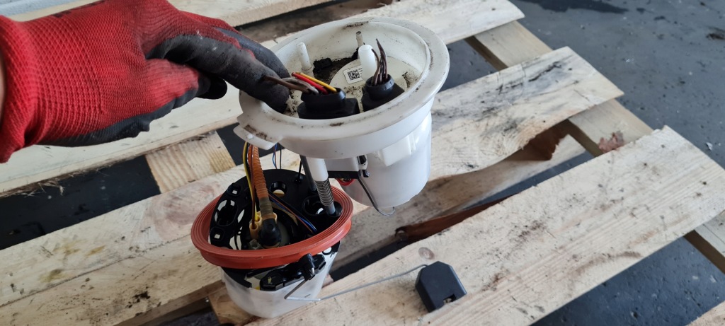 фото №1, A6 c7 4g помпа пального 3.0 tfsi 4g0919051k a7 4g