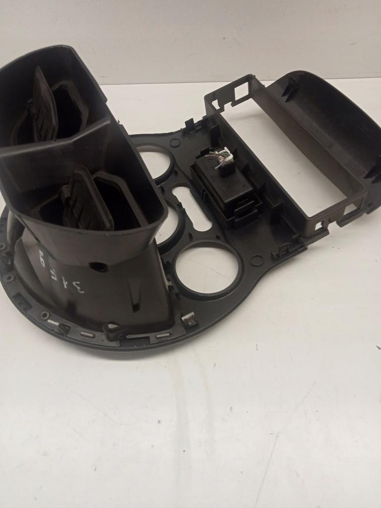 фото №7, Рамка обдув средняя renault modus серебристая 8200630438