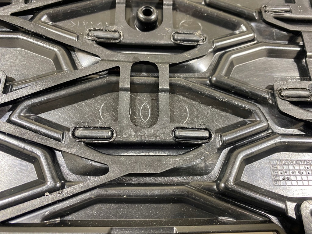 фото №8, Audi q3 83f s-line rsq3 решётка радиатора решётка радиатора перед чёрный