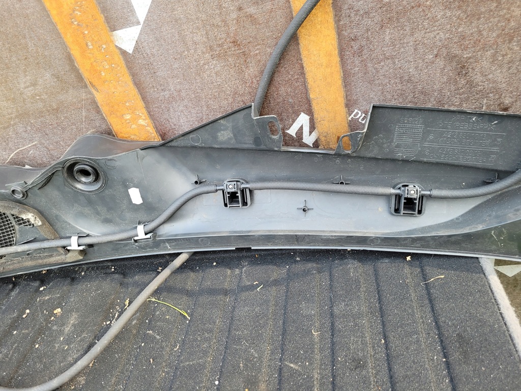 фото №9, Жабо омыватель mercedes w218 w212 2128300013 eu