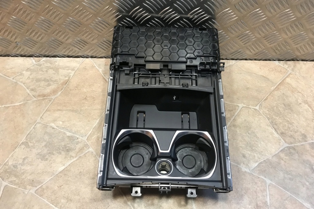 фото №13, Кронштейн na кружки bmw 7 g11, g12 9302629 3.0l дизель 294kw 2016