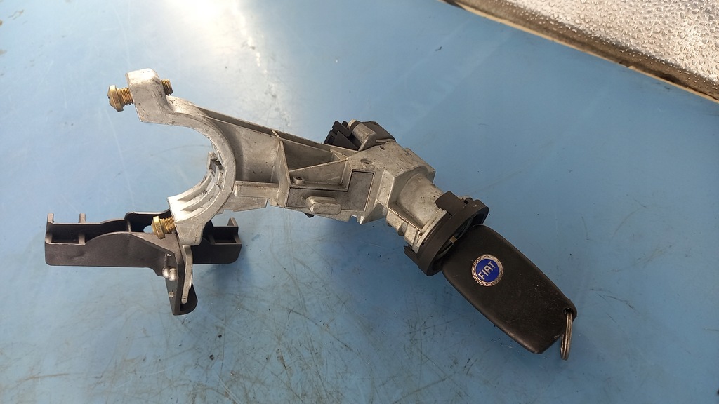 фото №1, Замок зажигания fiat punto 1.4b 05r