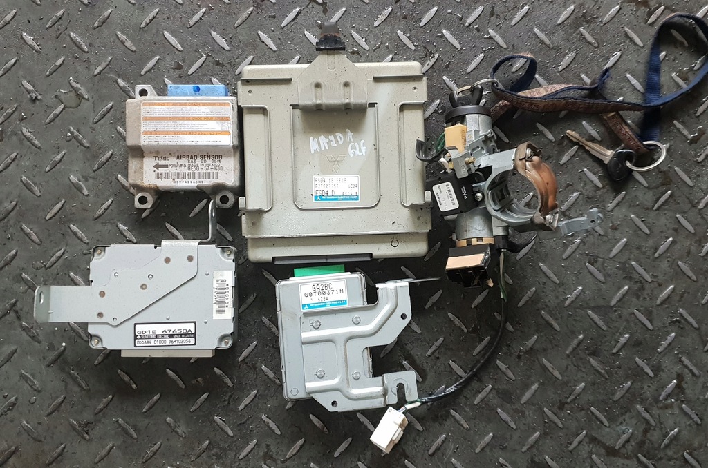 фото №1, Набір стартовий mazda 626 2.0 e2t80995t