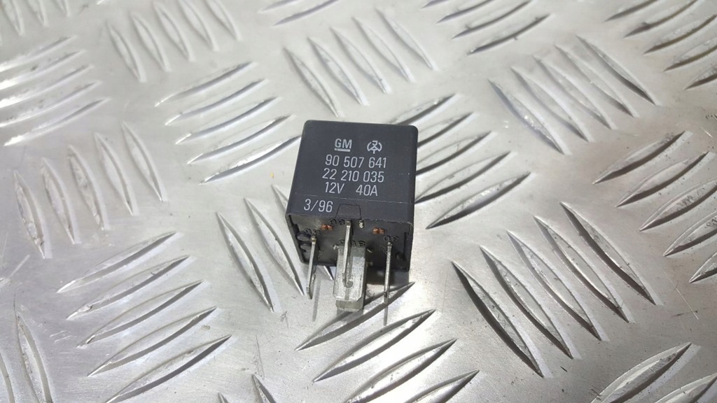 фото №1, Реле opel vectra b 90507641