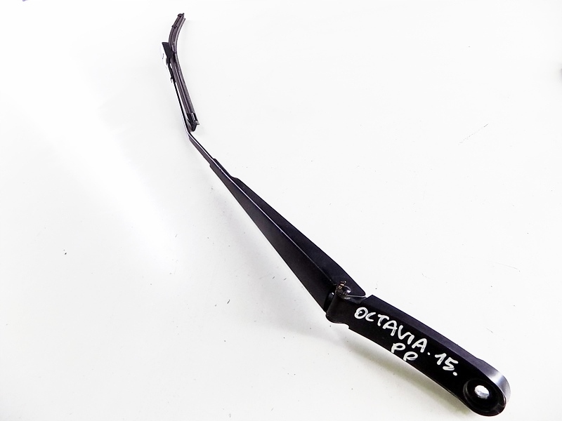 фото №1, Octavia iii scout 15r рычаг дворники правое eu
