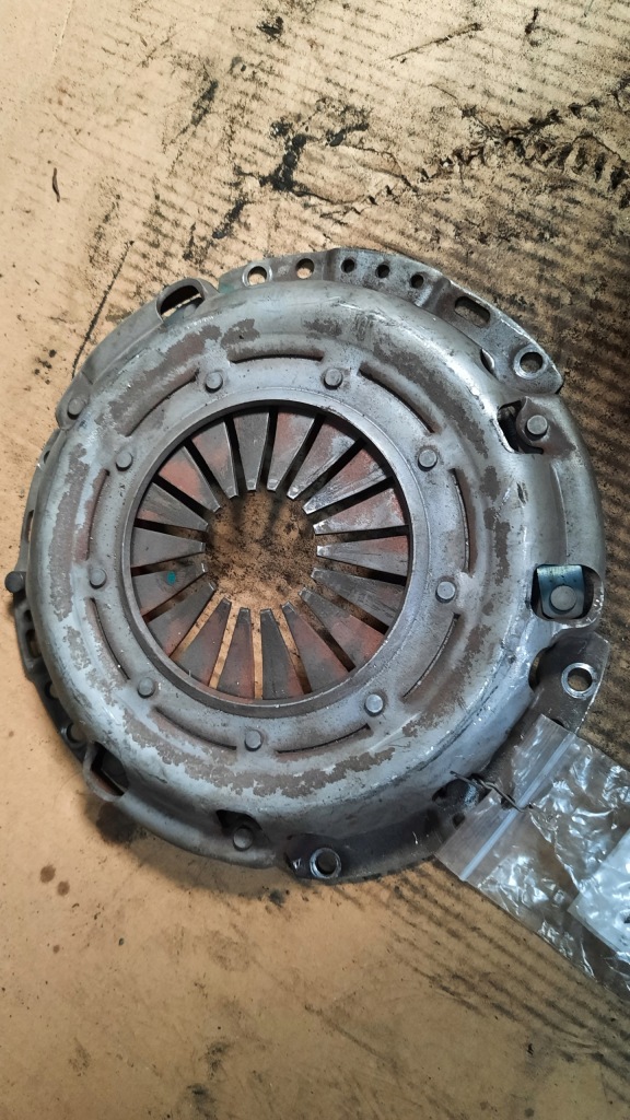 фото №2, Зчеплення toyota corolla 1.6b 04r