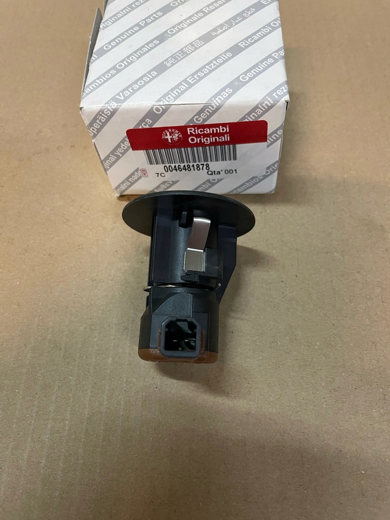 фото №3, Alfa romeo 166 выключатель подушка безопасности пассажира w приборная панель