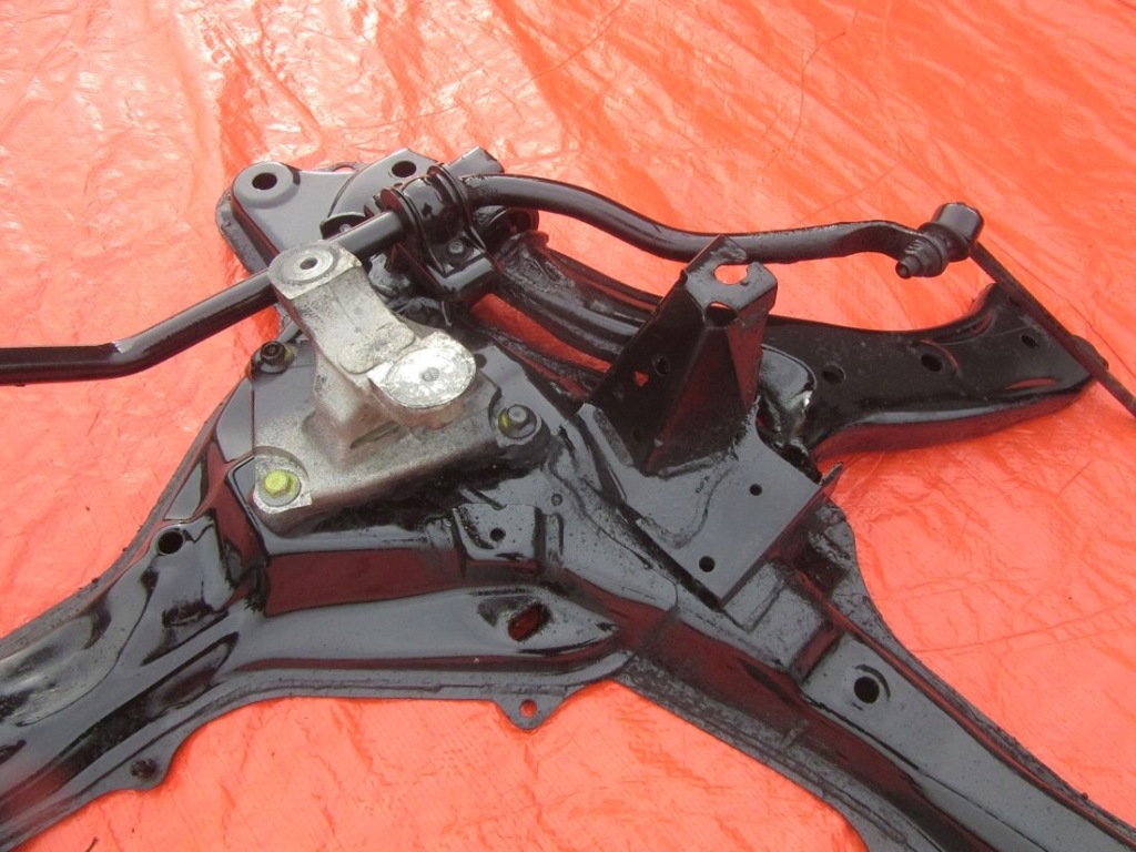 Honda crv 3 2.2d 2008 4wd балка подрамник подрамник рычаги перед механическая коробка передач европа Недорого