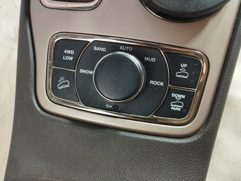 фото №6, Jeep grand cherokee 15 - рычаг переключения передач