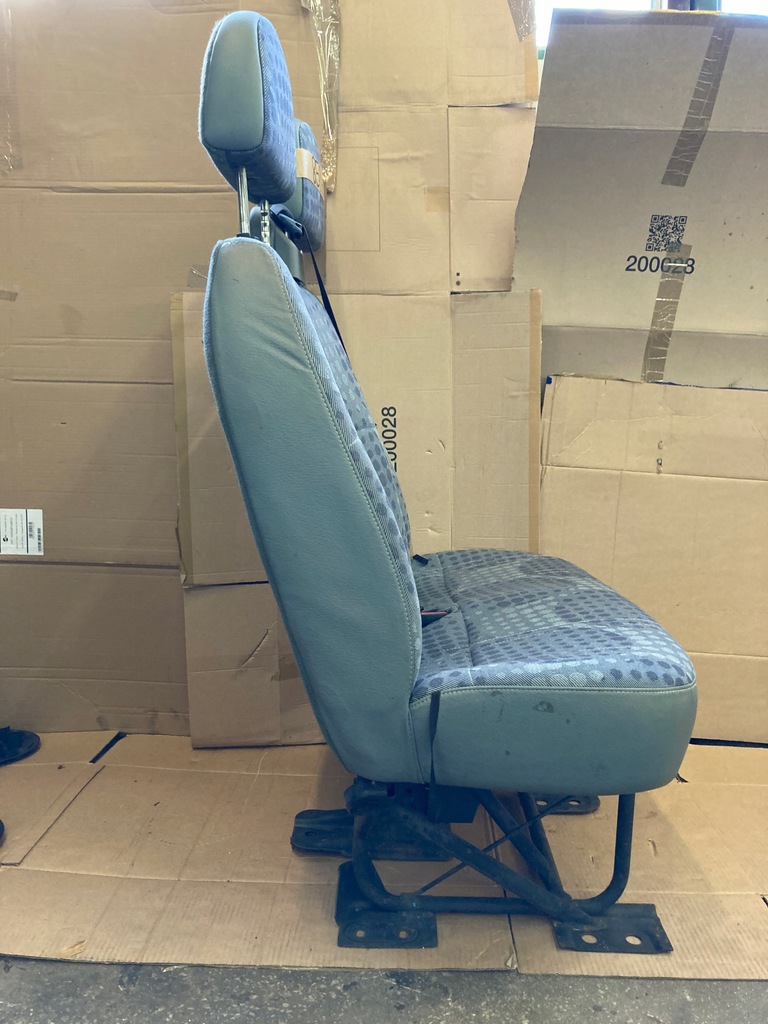 фото №8, Ford transit 06- сиденье двойной правый заднее сиденье