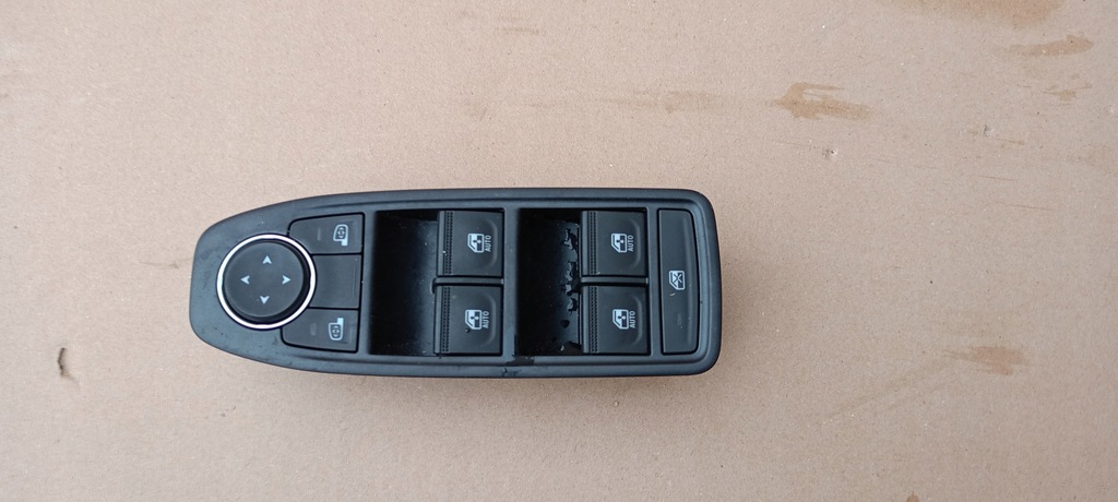 фото №1, Панель перемикач дзеркал лівий renault captur ii clio v arkana 254104196r