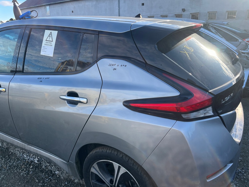 фото №1, Четверть левая задняя nissan leaf ze1 ii 2 цвет ky0