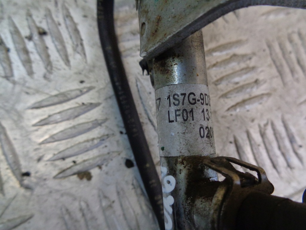 фото №5, Молдинг впрыскная mazda 6 2.0b 16v gg gy 02-