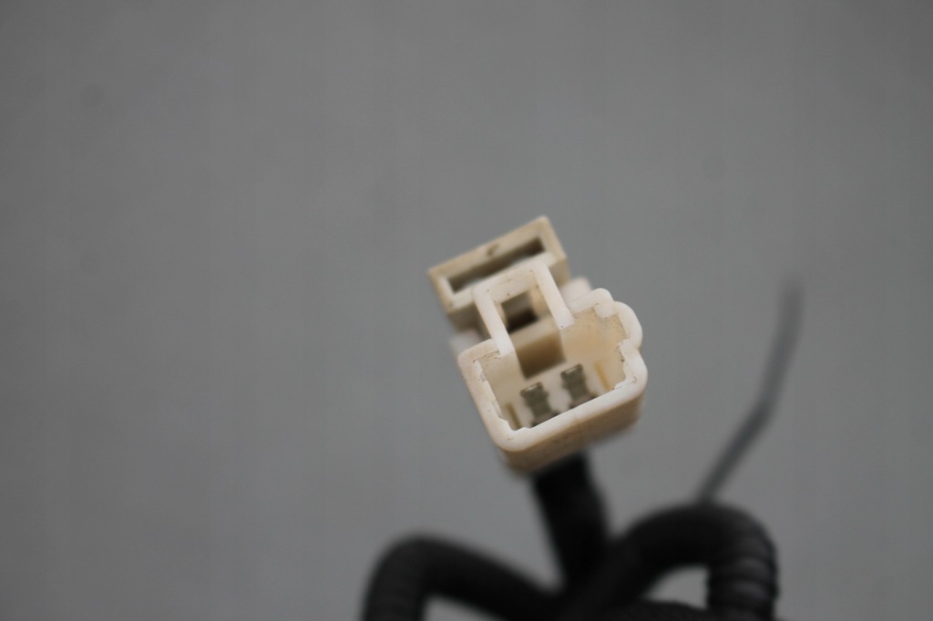 фото №5, Клипса поперечина левый перед kia carens iv 13-19