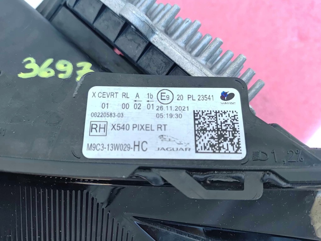 Jaguar e-pace x540 фара правый  перед передняя full led pixel 3697 Оригинал