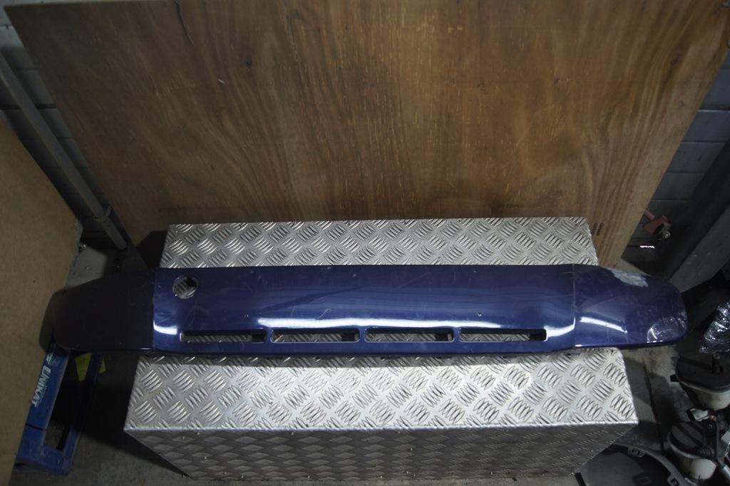 фото №1, Молдинг бампера перед vw up 1s0853665a