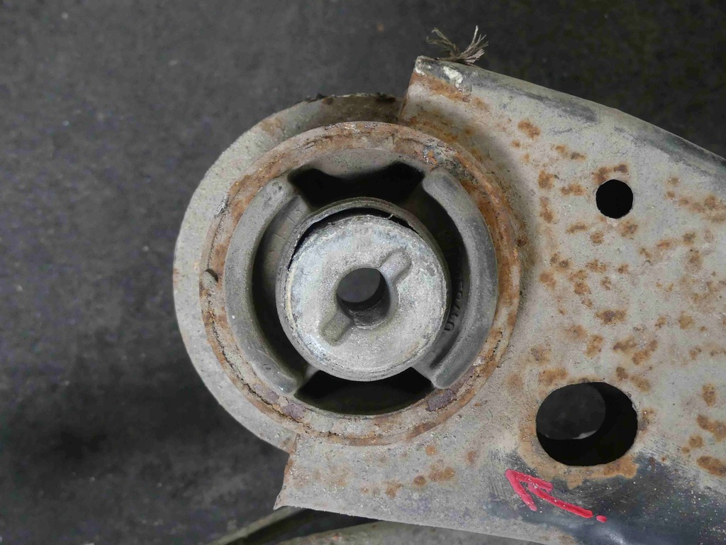 фото №7, Балка задняя задняя рычаги lancia thema ii 11-14