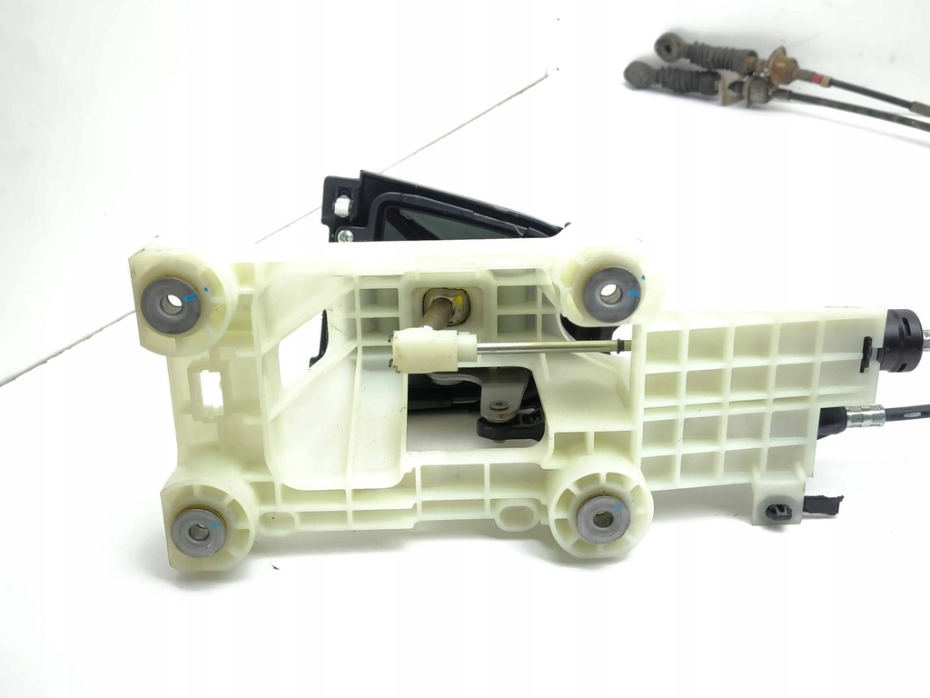 фото №16, Mitsubishi outlander 2008 домкрат переключения передач / верхний