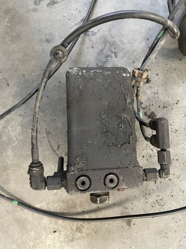 Mercedes actros 11-18 mp4 classicspace привод замок насос 1041835 Киев