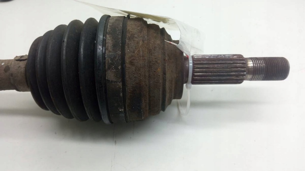 фото №4, Приводной вал левая renault clio iii 1.6 b 8200511220