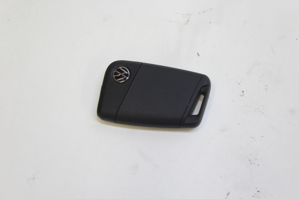 фото №2, Vw passat b8 ключ 3g0959752bn 434mhz