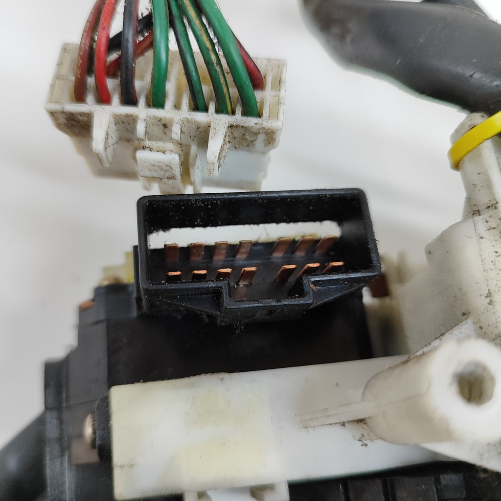 фото №10, Ssangyong rexton i 2002 рычаг / переключатель поворотники