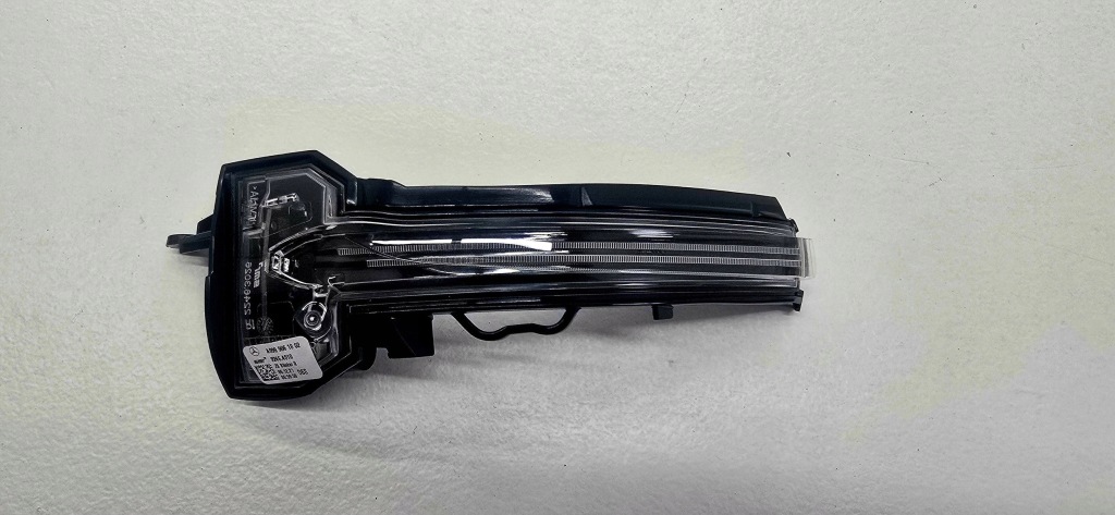 Купить Mercedes-benz sl поворотник на зеркало боковой