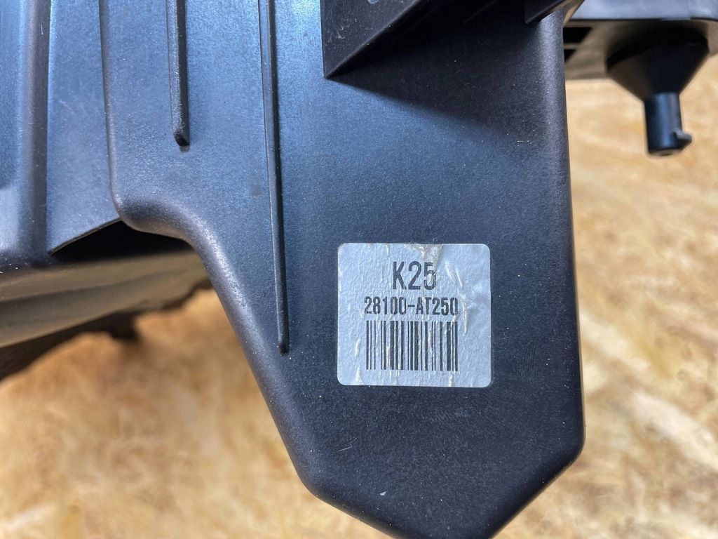 фото №10, Корпус фильтра воздуха kia niro i 1.6 гибрид 28112-at100 2016-