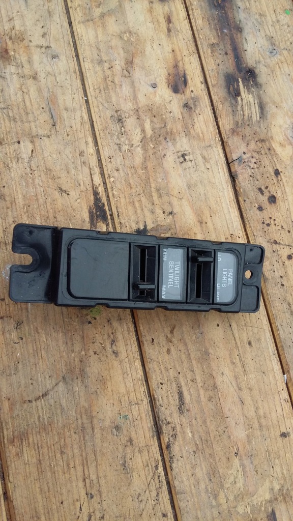 Купить Переключатель света buick park avenue 25613129