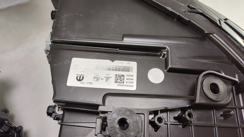 фото №12, Alfa romeo tonale full led левый правый фара лампа nowe лампы