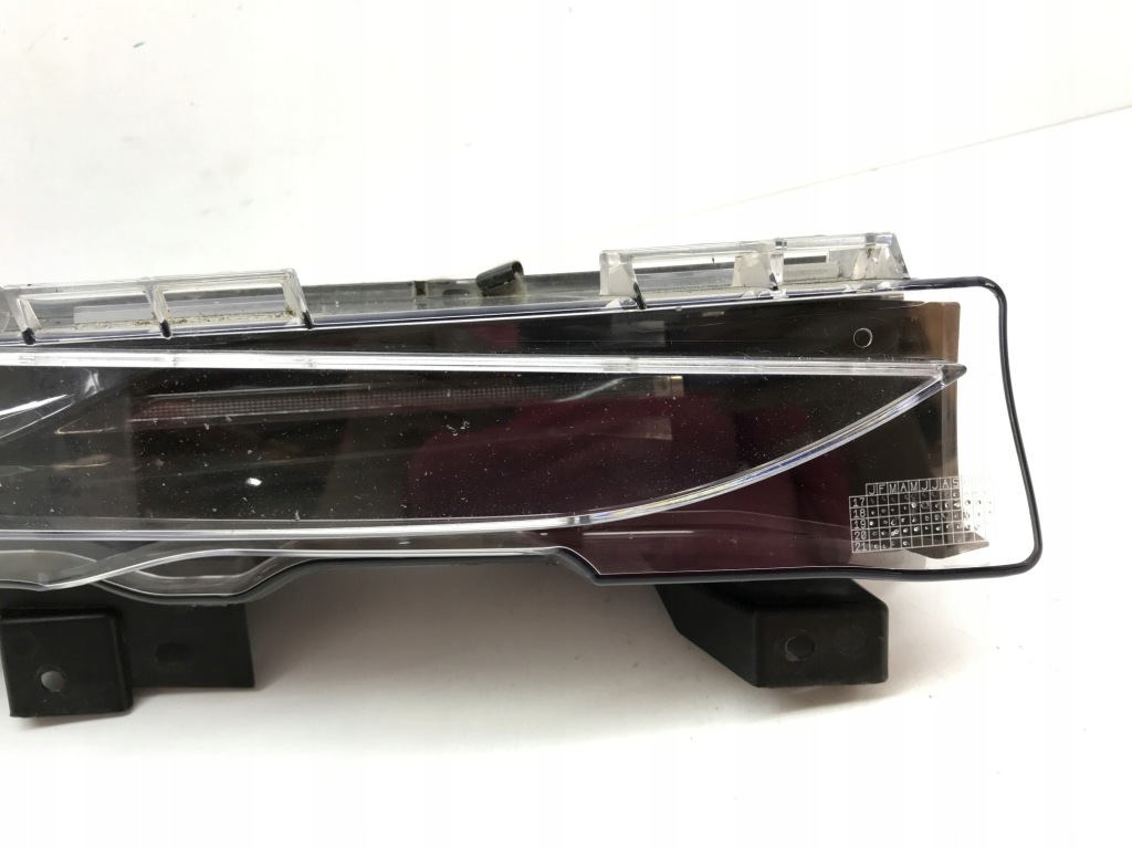 Tesla model 3 противотуманная фара правый led drl 1077396-00-c Доставка