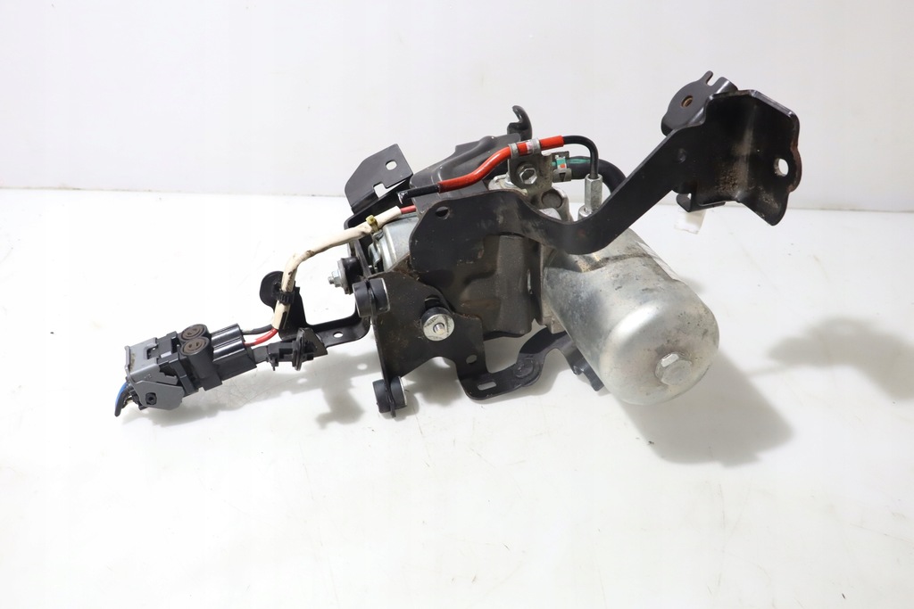 фото №1, Насос тормозная toyota c-hr i 1.8