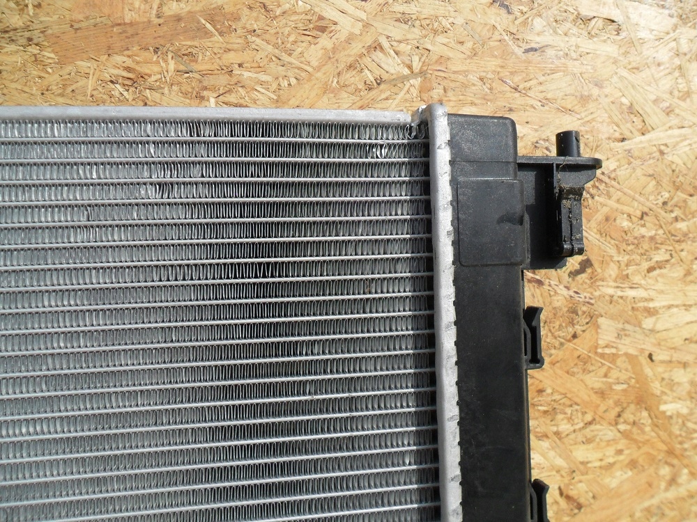 фото №13, Hyundai ix35 lm 2013- радіатор wody + вентиль