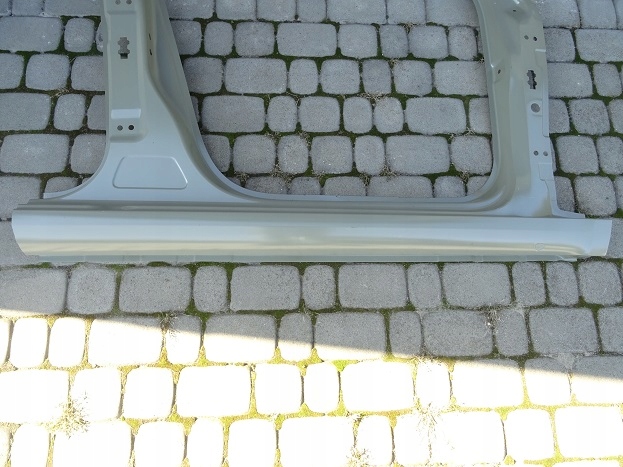 фото №1, Skoda octavia iii поріг правий блок двигуна перед середній