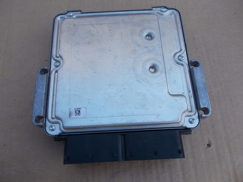 фото №3, Бортовий комп'ютер alfa romeo giulietta 1.9 16v