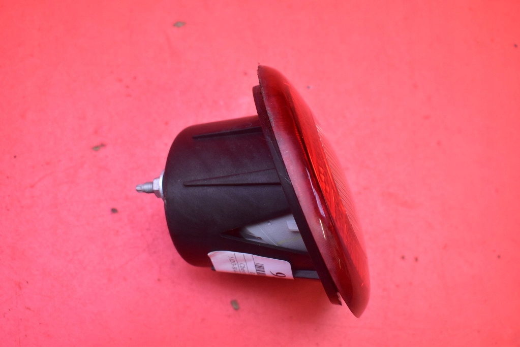 фото №6, Лампа правая задняя задняя нижняя 25863811 chevrolet hhr 1 i 05-11