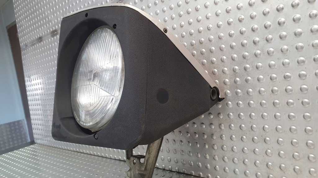 фото №6, Лампа перед левая porsche 944 82-