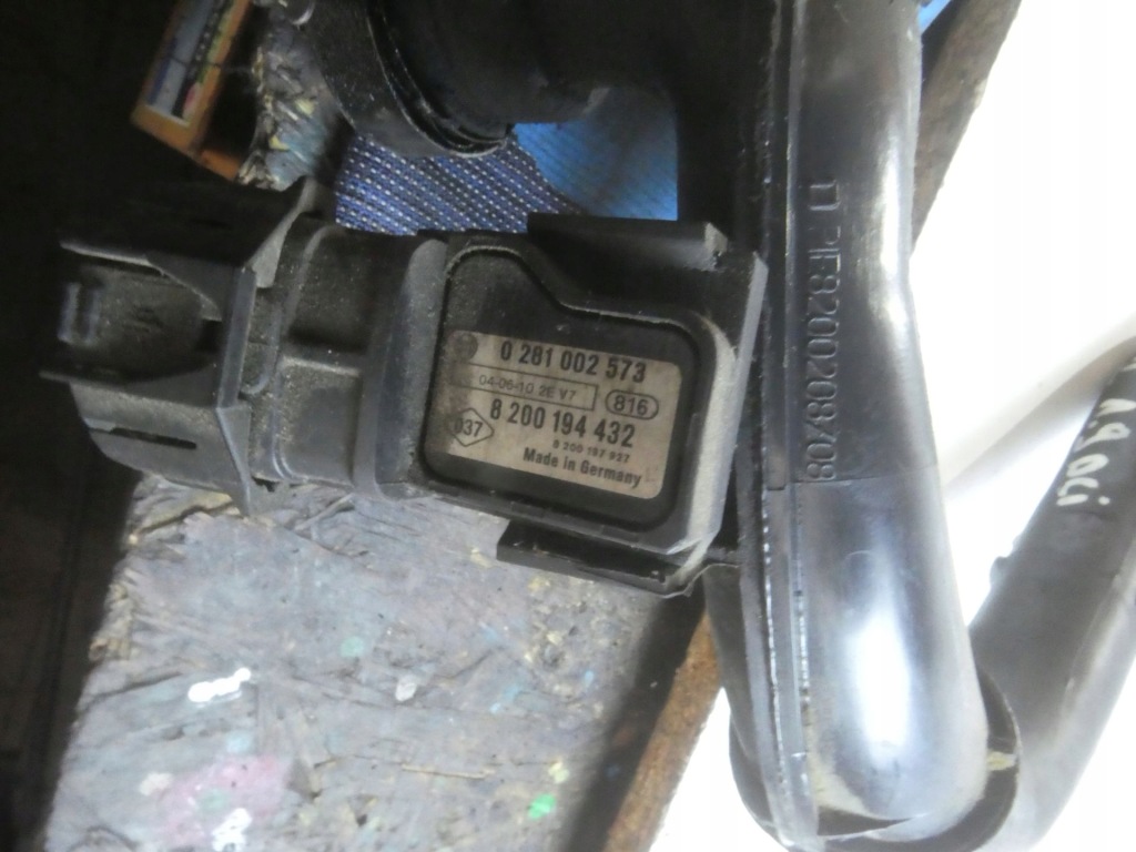 фото №6, Труба wąż шланг повітря renault megane ii scenic ii 1.5dci 8200208708