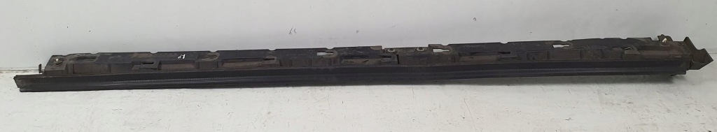 Молдинг накладка порог левая mazda cx-7 eg21-51pr1 Доставка