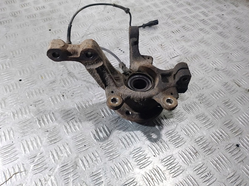 фото №3, Поворотный кулак правый перед renault modus 1.5 dci